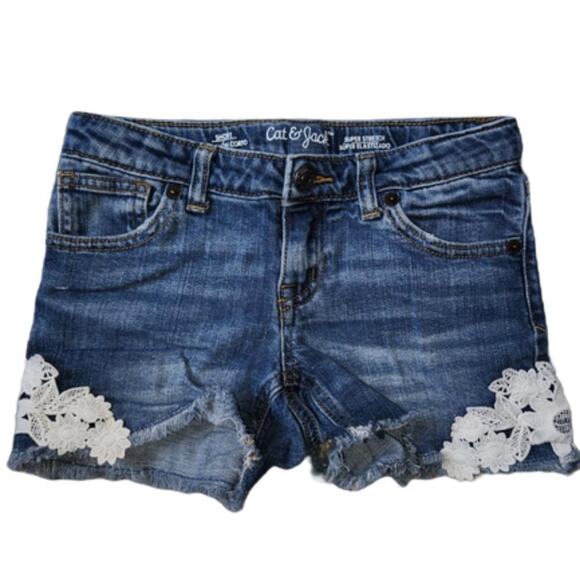 Cat & Jack Other - Cat & Jack Floral Embroidered Shorts Girls || Med 7/8